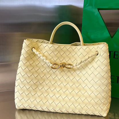 BV MEDIUM ANDIAMO 32CM CUIR D'AGNEAU CITRON VERT