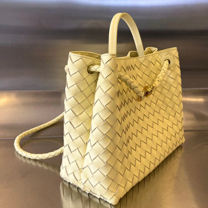 BV MEDIUM ANDIAMO 32CM CUIR D'AGNEAU CITRON VERT