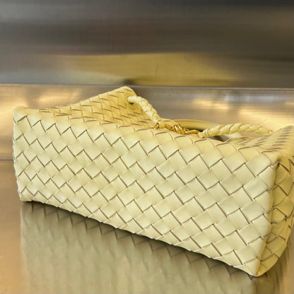 BV MEDIUM ANDIAMO 32CM CUIR D'AGNEAU CITRON VERT