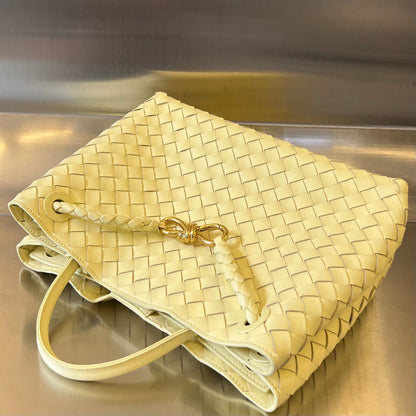 BV MEDIUM ANDIAMO 32CM CUIR D'AGNEAU CITRON VERT