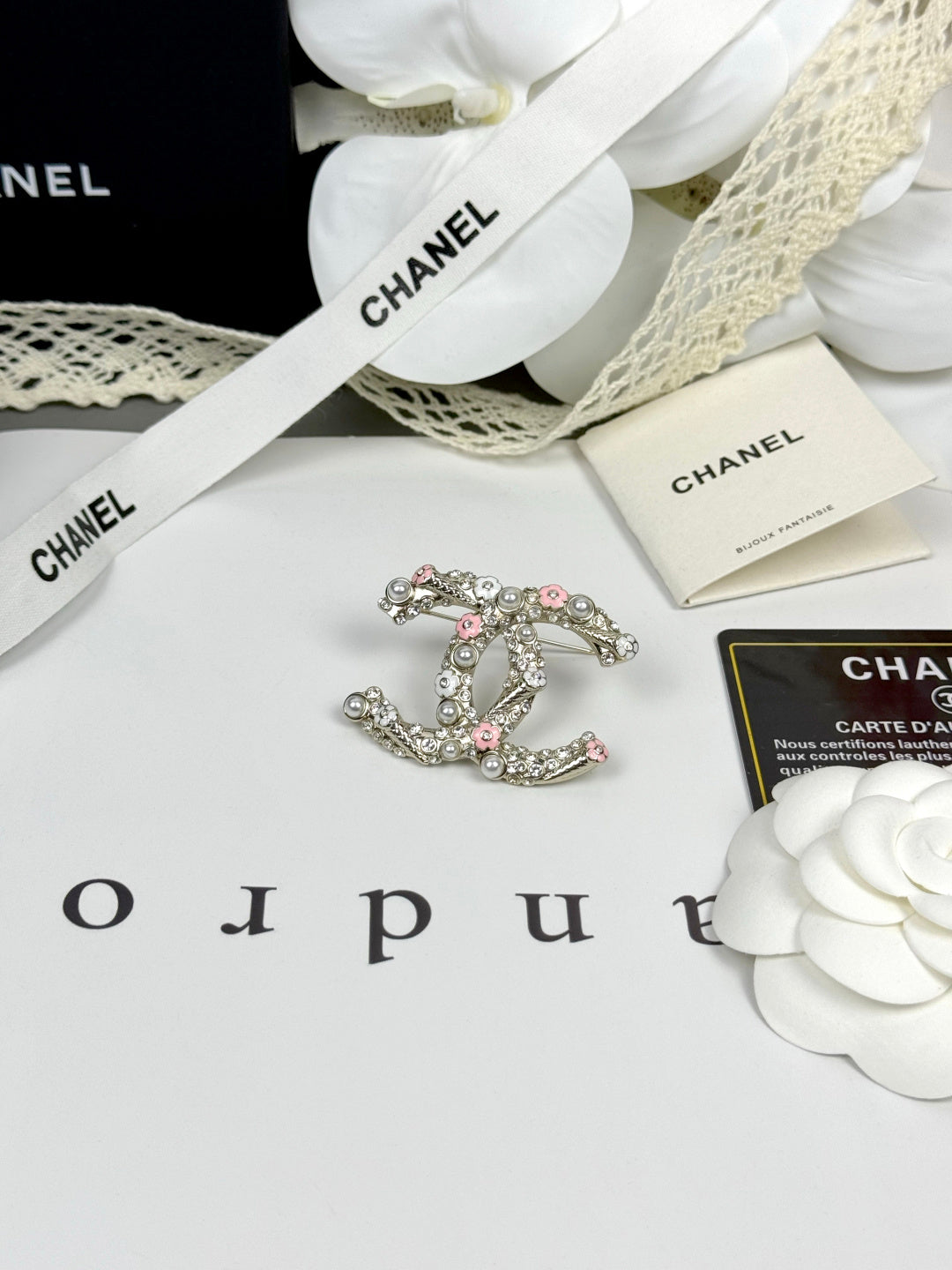 [Shinejoy]26C Pink-White Enamel Ice Cream Cone Double C Brooch