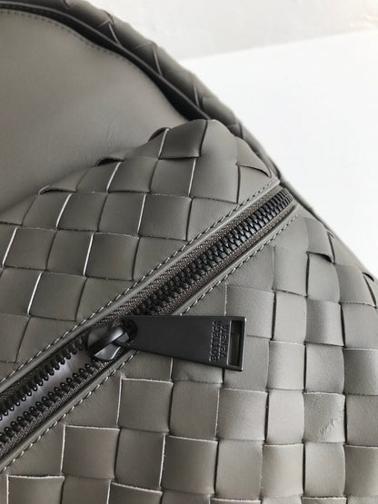 SAC À DOS SMALL INTRECCIATO 41 EN CUIR DE VEAU CHARCOAL BLACK