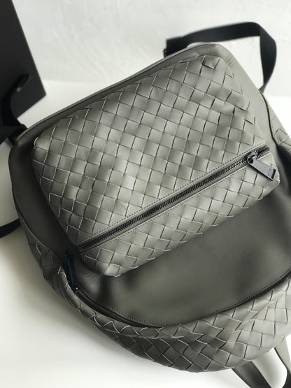 SAC À DOS SMALL INTRECCIATO 41 EN CUIR DE VEAU CHARCOAL BLACK