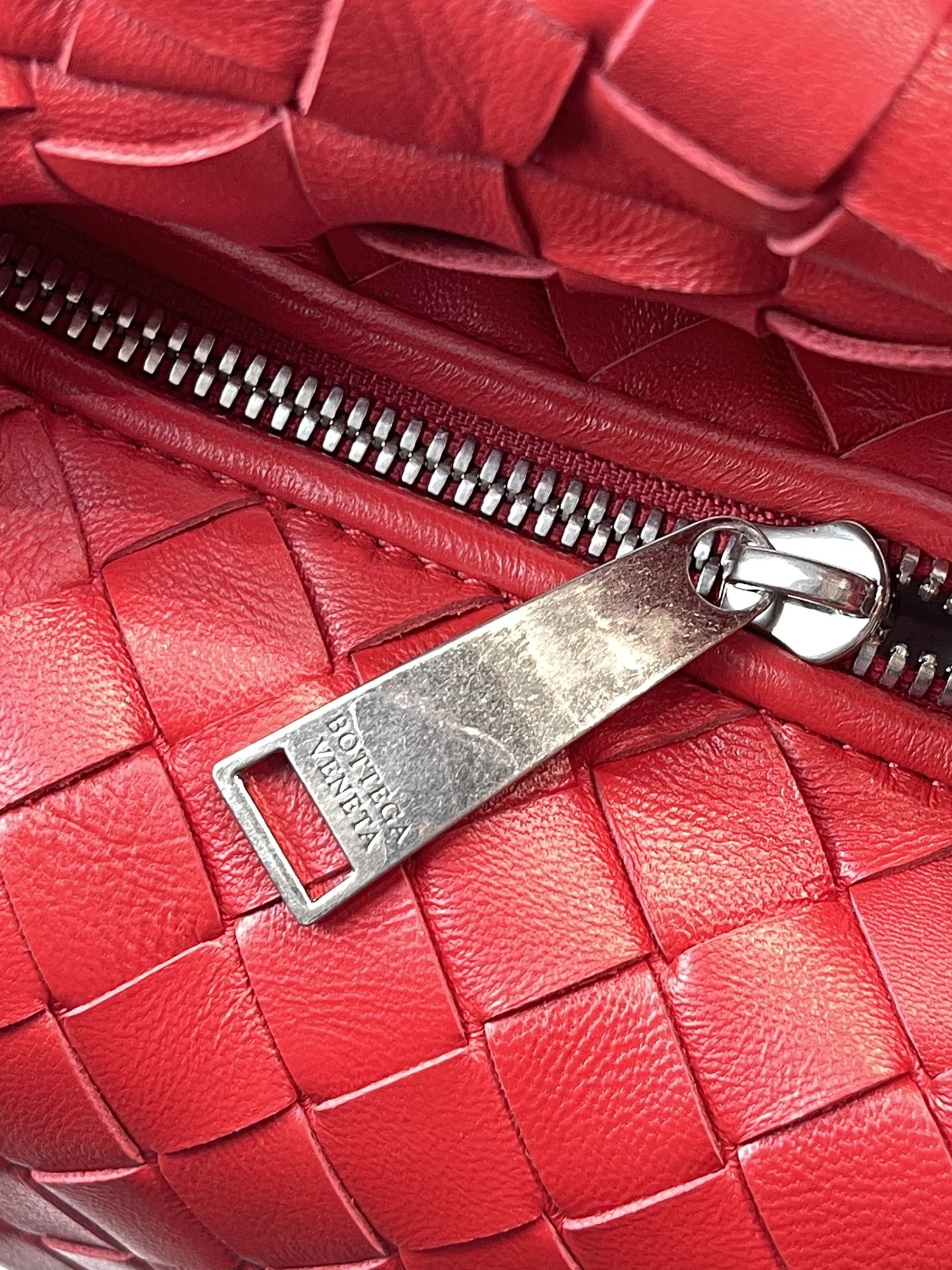 MINI JODIE 27 EN AGNEAU ROUGE
