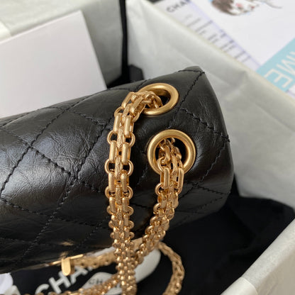 SAC À RABAT 20 EN CUIR DE VEAU NOIR CHAÎNE DORÉE