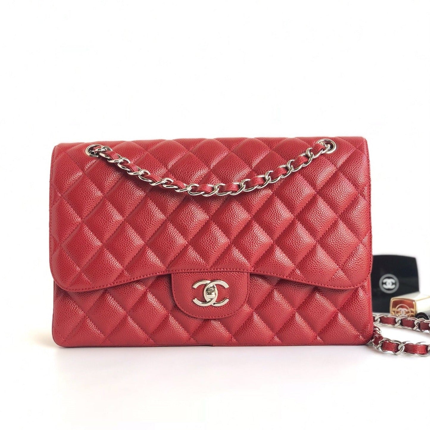 SAC À RABAT JUMBO 30CM ROUGE CAVIAR MÉTAL ARGENTÉ