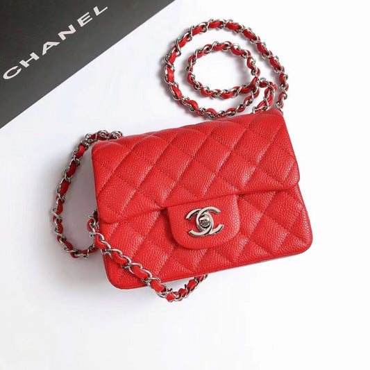 MINI SAC À RABAT CARRÉ 17CM CAVIAR ROUGE MÉTAL ARGENTÉ