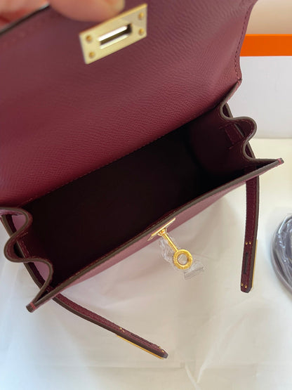 KELLY MINI 20 BAG IN GARNET RED CALFSKIN WITH GOLD HARDWARE (MADE-TO-ODER)