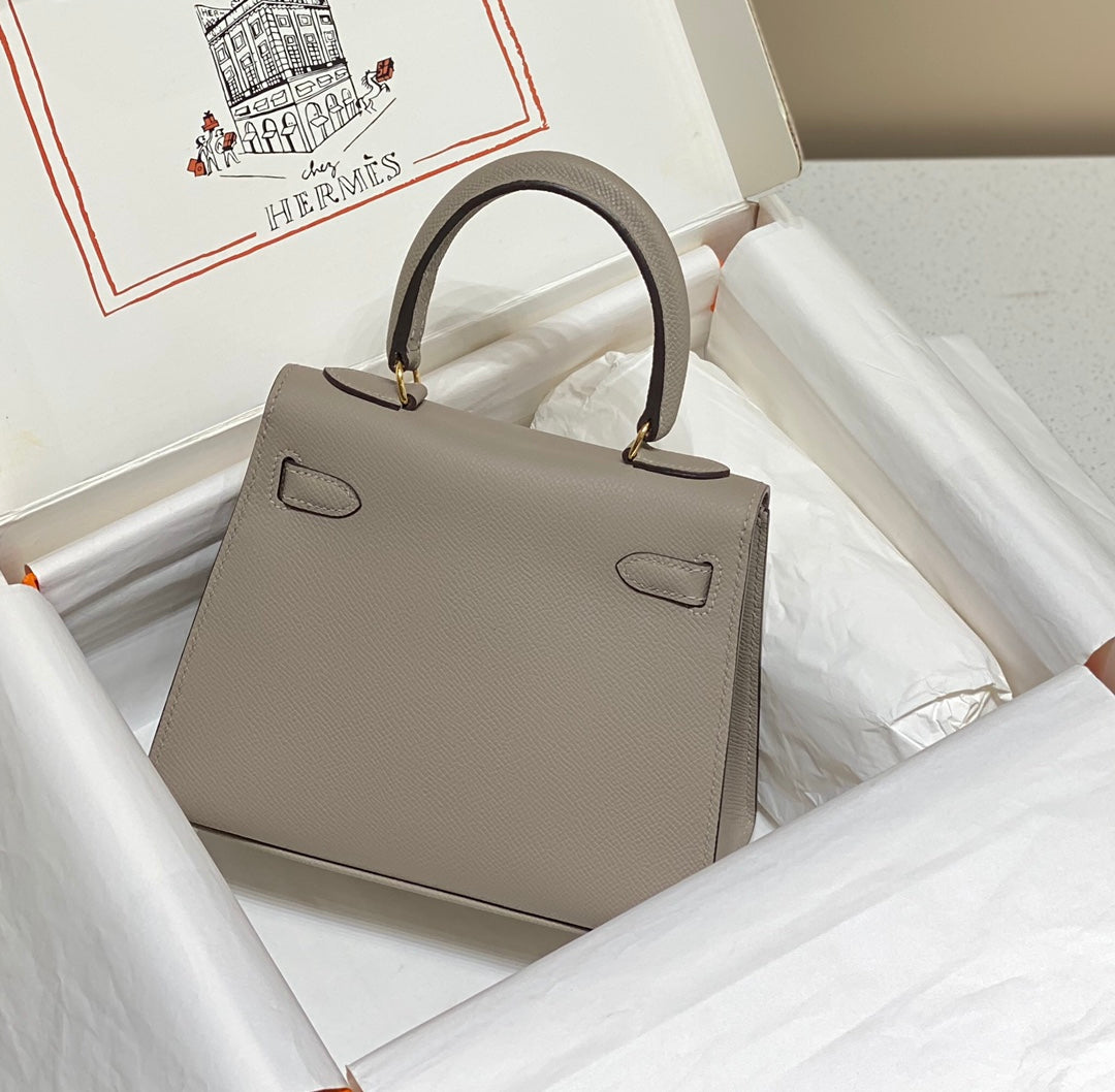 KELLY MINI 20 BAG IN LIGHT BROWN CALFSKIN WITH GOLD HARDWARE (MADE-TO-ODER)