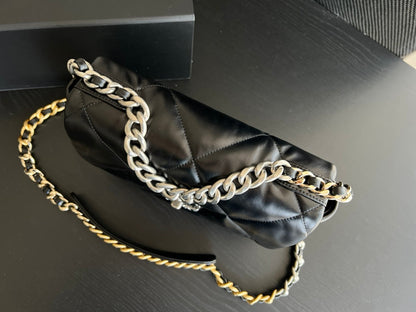 SAC À RABAT 19 30 CM CHEVRETTE NOIRE MÉTAL RUTHÉNIUM