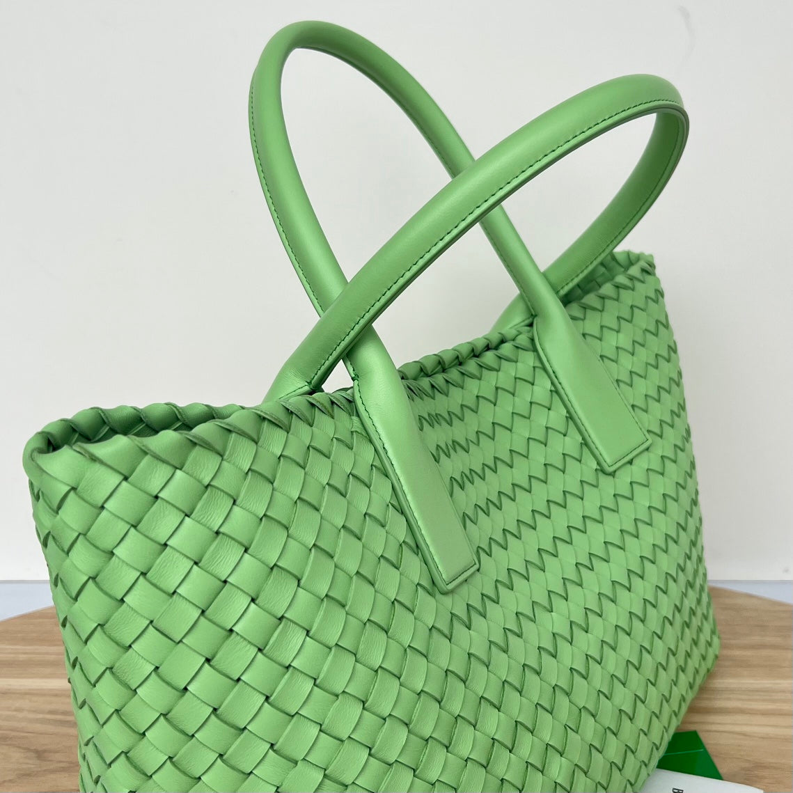 PETIT CABAT 32 EN AGNEAU VERT CLAIR
