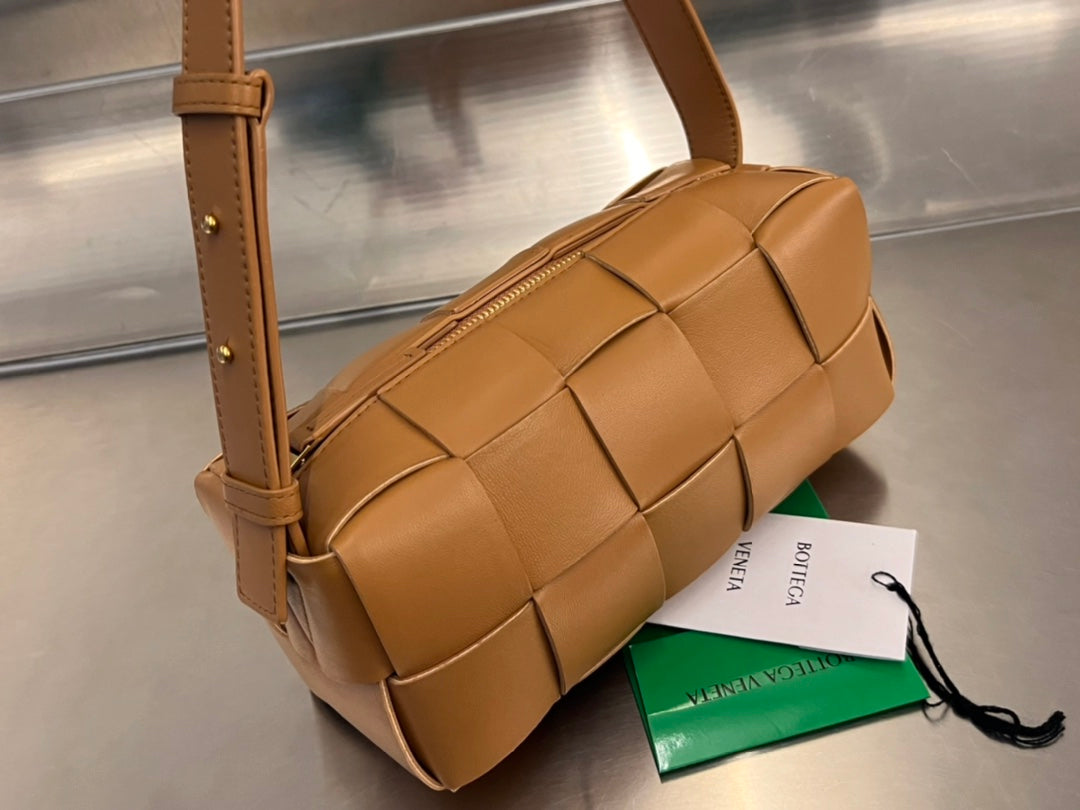 CASSETTE BRICK 28 EN CUIR DE VEAU BRUN BRONZE