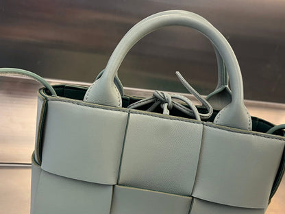 CABAS CANDY ARCO 20 EN CUIR DE VEAU GRIS XANADU