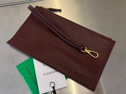 SAC À BANDOULIÈRE MOYEN 28 EN CUIR D'AGNEAU MARRON CHOCOLAT