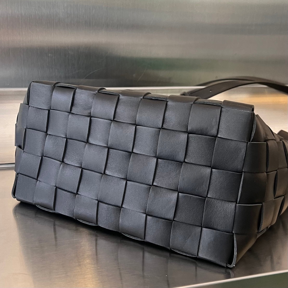 SAC CASSETTE MEDIUM 28 EN AGNEAU NOIR