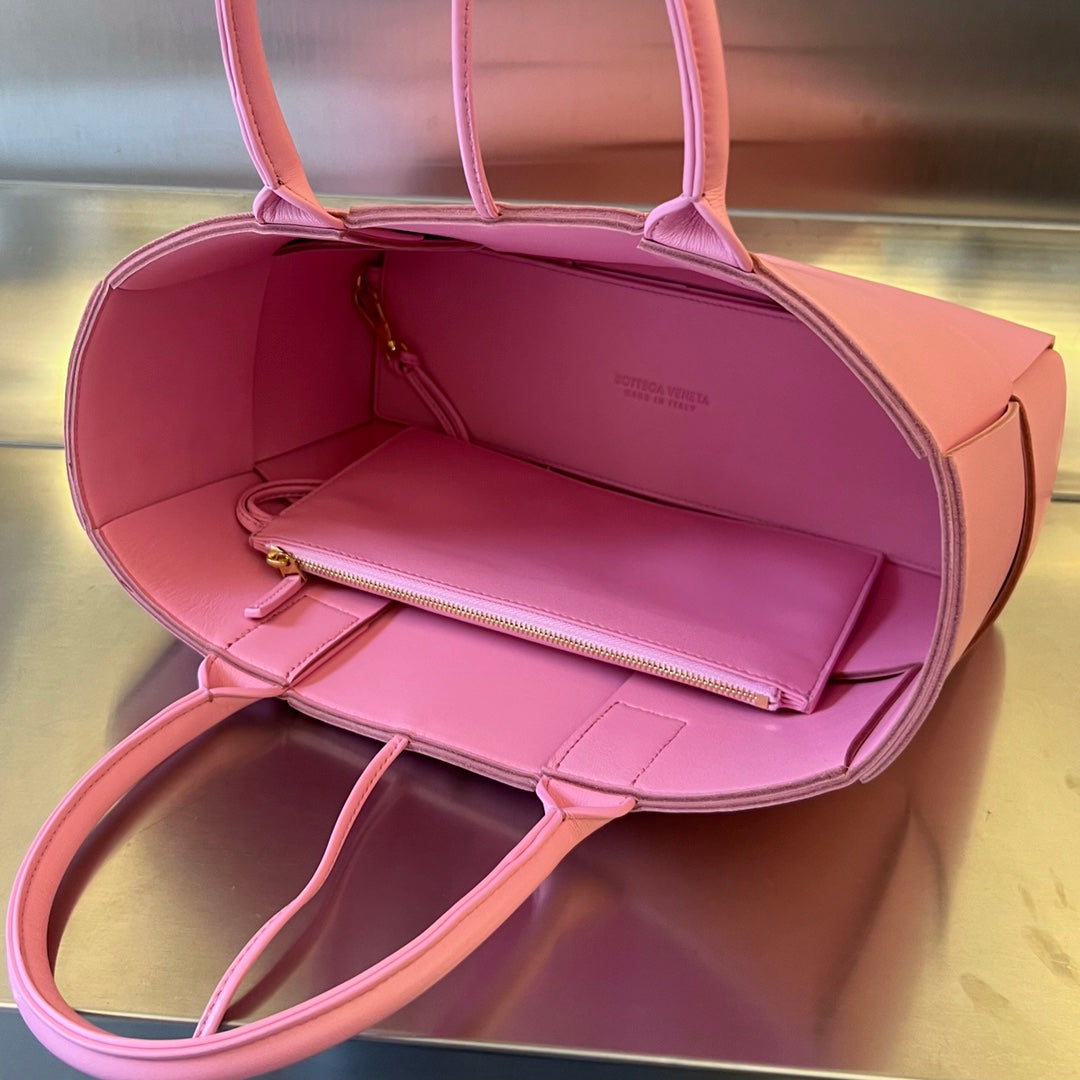 PETIT CABAS ARCO 30 EN AGNEAU ROSE WEWAK