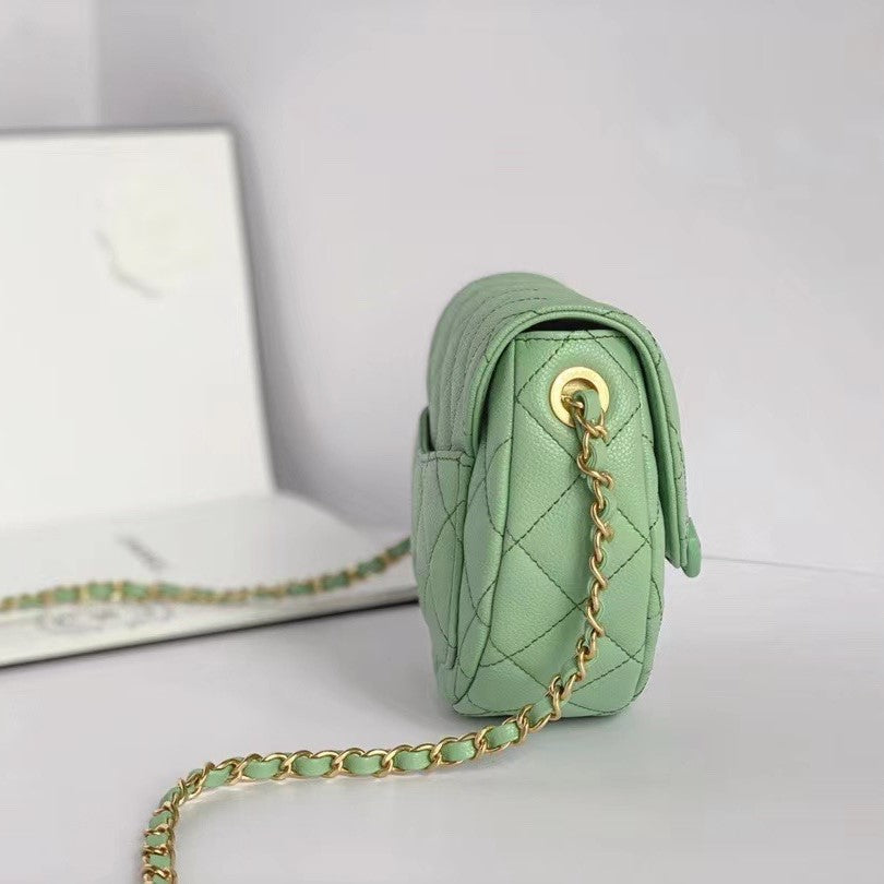 CC Mini Messenger 19cm Caviar Vert Clair
