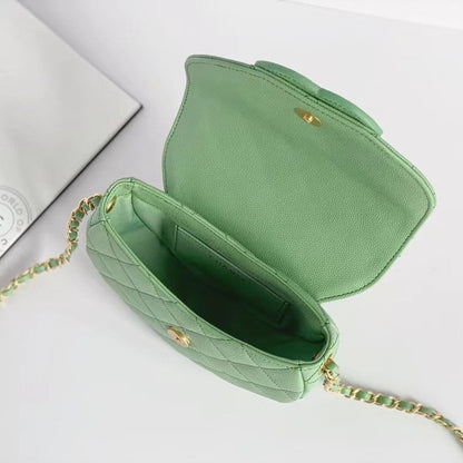 CC Mini Messenger 19cm Caviar Vert Clair