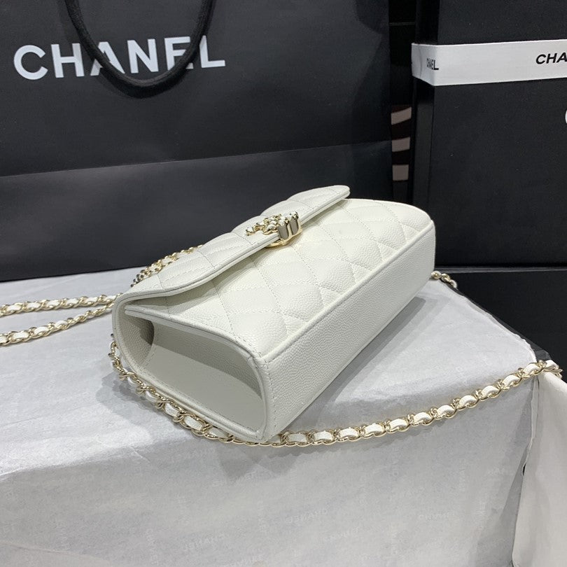 Sac à rabat 23P 19cm caviar blanc quincaillerie dorée
