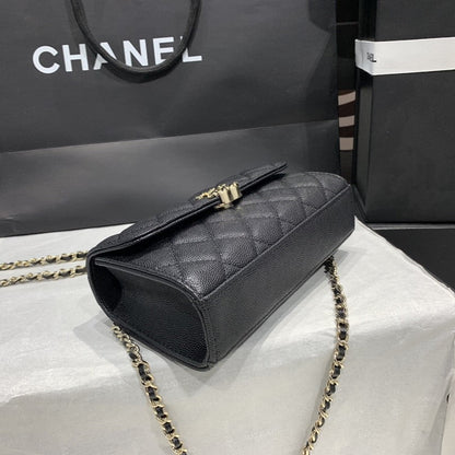 Sac à rabat 23P 19cm cuir caviar noir finition dorée