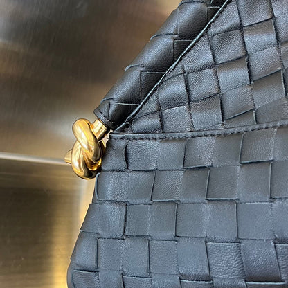 SOLSTICE MOYEN 44 CUIR D'AGNEAU NOIR