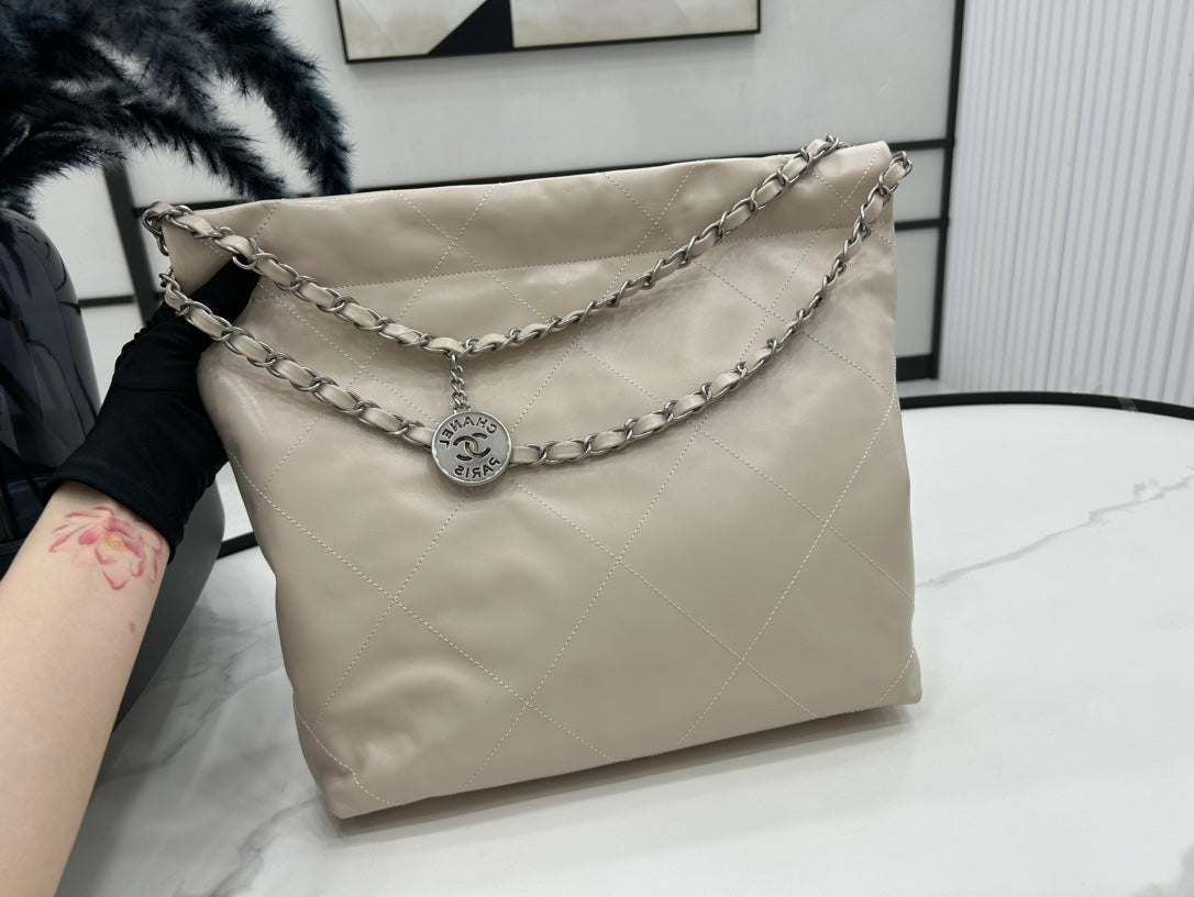 SAC À MAIN CC MEDIUM 37 EN PEAU DE VEAU CRÈME BEIGE ACCASTILLAGE ARGENTÉ