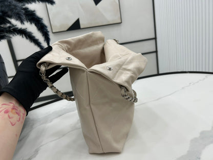 SAC À MAIN CC MEDIUM 37 EN PEAU DE VEAU CRÈME BEIGE ACCASTILLAGE ARGENTÉ