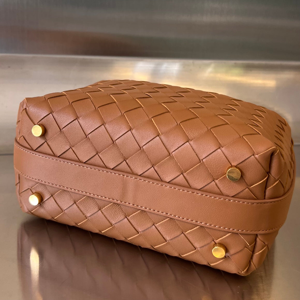 SAC WALLACE 22 EN CUIR DE VEAU MARRON ROUX