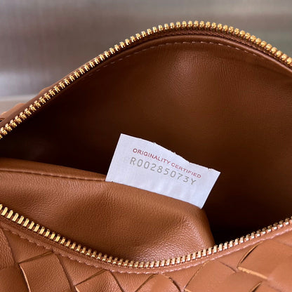 SAC WALLACE 22 EN CUIR DE VEAU MARRON ROUX