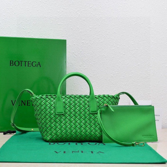 Mini Cabat 20cm Agneau Vert Foncé Métal Doré