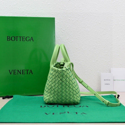 Mini Cabat 20cm Agneau Vert Finitions Dorées