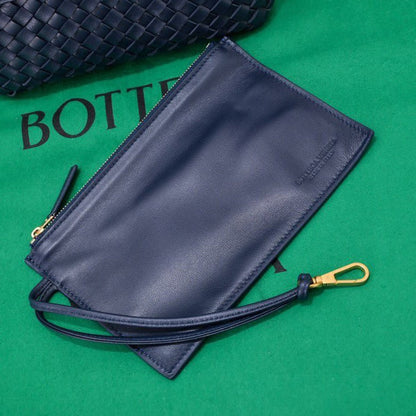 Mini Cabat 20cm Agneau Bleu GHW