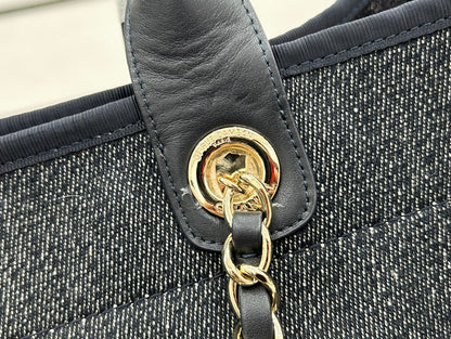 Cabas CC DEAUVILLE GRAND MODÈLE 38 EN TOILE NOIRE AVEC LOGO BLANC BRODÉ