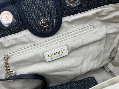 Cabas CC DEAUVILLE GRAND MODÈLE 38 EN TOILE NOIRE AVEC LOGO BLANC BRODÉ