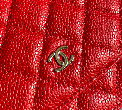 CC WOC 19 CAVIAR ROUGE MÉTAL ARGENTÉ
