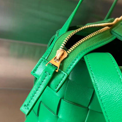 MOYEN 28 CASSETTE AGNEAU VERT CLAIR