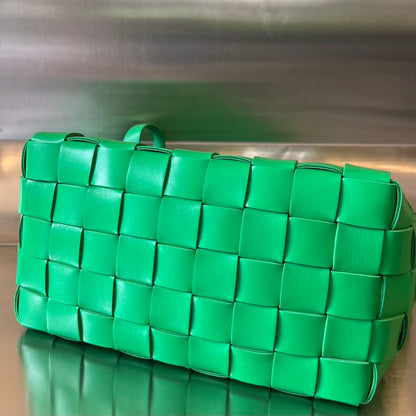MOYEN 28 CASSETTE AGNEAU VERT CLAIR