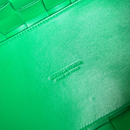 MOYEN 28 CASSETTE AGNEAU VERT CLAIR