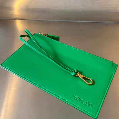 MOYEN 28 CASSETTE AGNEAU VERT CLAIR