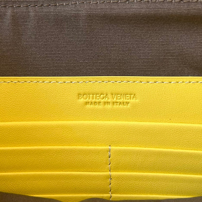 INTRECCIATO 30 EN AGNEAU JAUNE CLAIR
