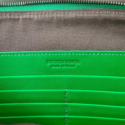 INTRECCIATO 30 EN CUIR D'AGNEAU VERT ÉMERAUDE