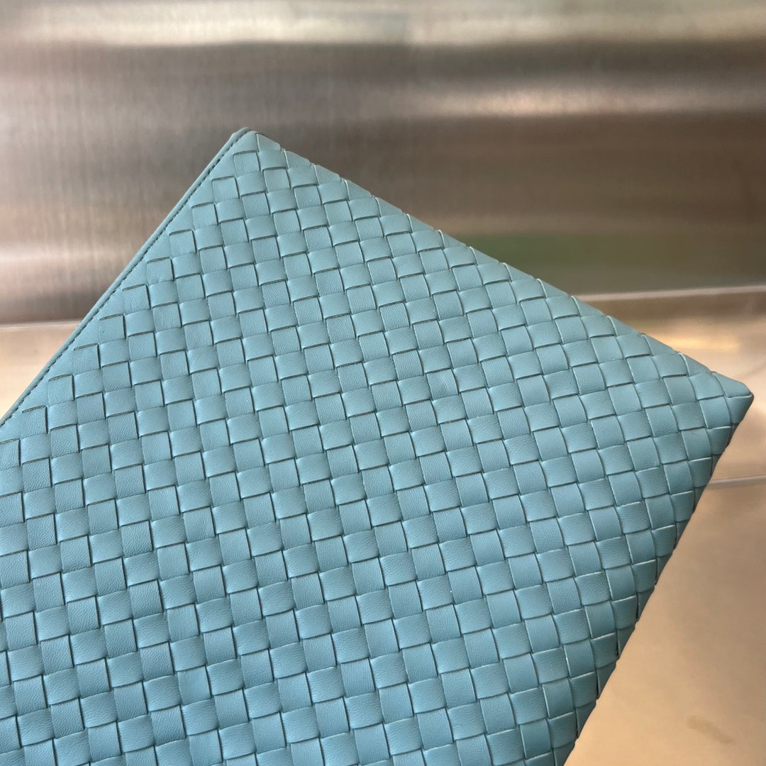 INTRECCIATO 30 EN CUIR D'AGNEAU BLEU CIEL