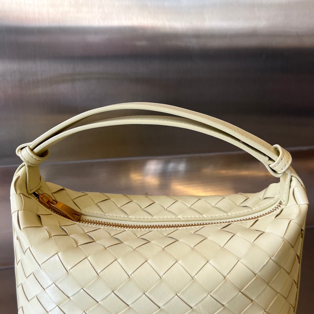 SAC WALLACE 22 EN CUIR DE VEAU CRÈME JAUNE