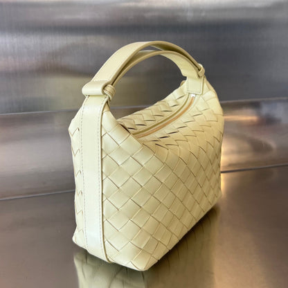 SAC WALLACE 22 EN CUIR DE VEAU CRÈME JAUNE