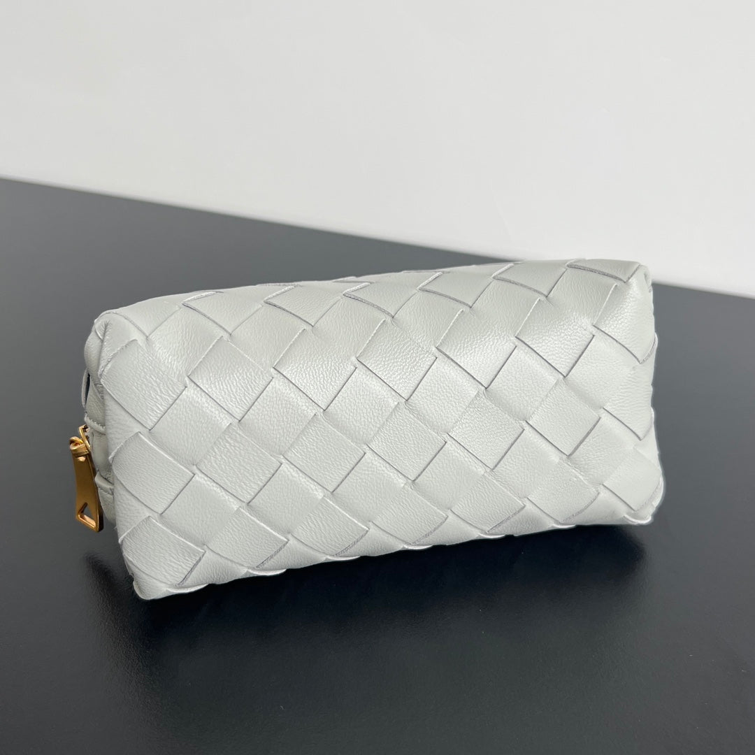 SAC INTRECCIATO 16 EN AGNEAU BLANC