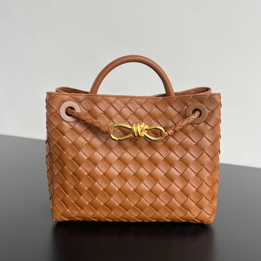 MEDIUM ANDIAMO 25 EN CUIR D'AGNEAU COULEUR ORANGÉ BRÛLÉ