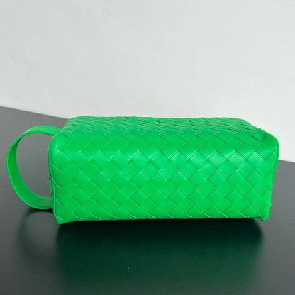 POCHETTE INTRECCIATO 26 EN VEAU VERT MALACHITE