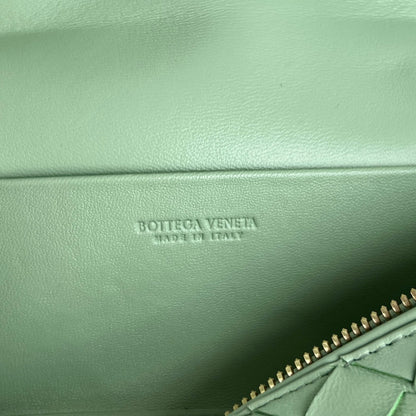 VANITY CASE BANG BANG 22 EN CUIR DE VEAU VERT CLAIR