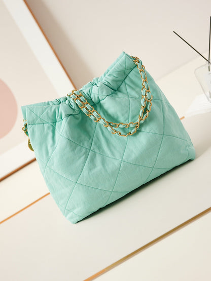 SAC CC CLASSIC MOYEN 37 EN TOILE BLEU TIFFANY