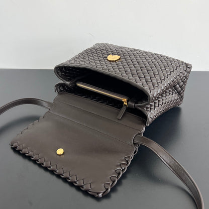 SAC BANDOULIÈRE PATTI 26 EN AGNEAU CHOCOLAT